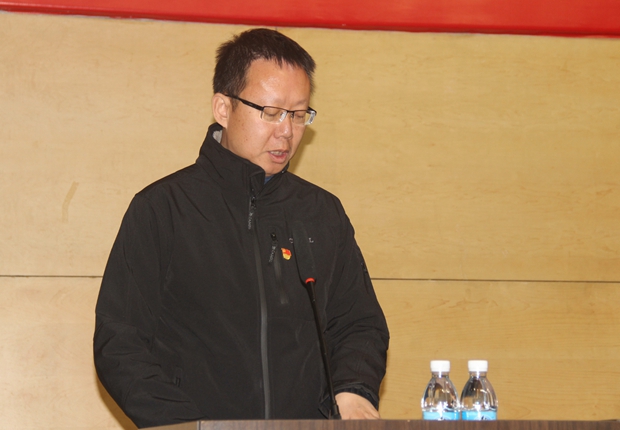 沈海龙副经理主持会议