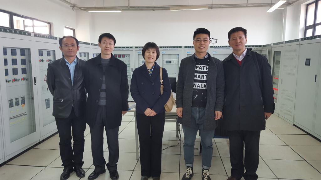 张明君副经理等参观沈阳工程公司实验室